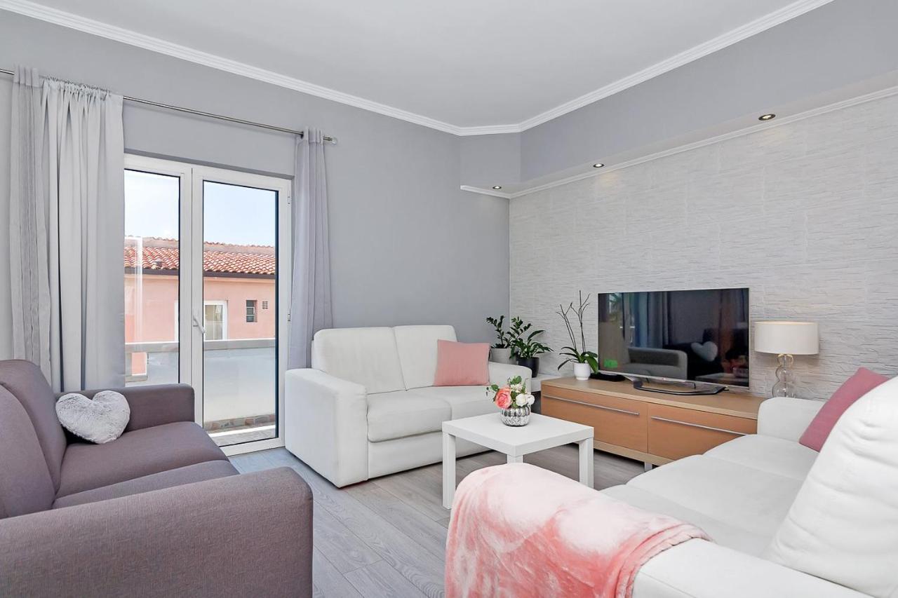 Apartments Gisela Makarska Exterior photo